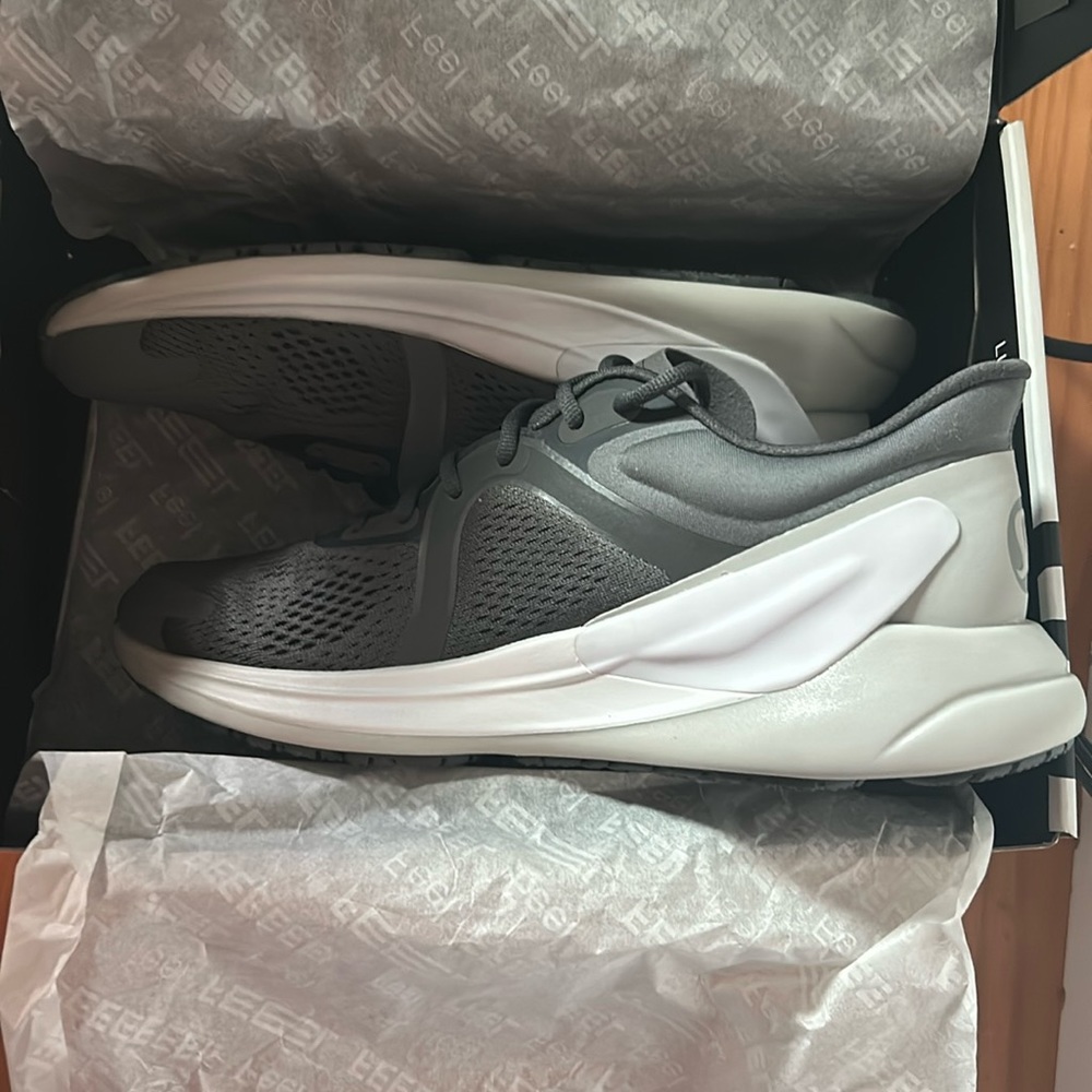 Lulu Lemon Blissfeel Run Gray Sneakers New in box SZ 8